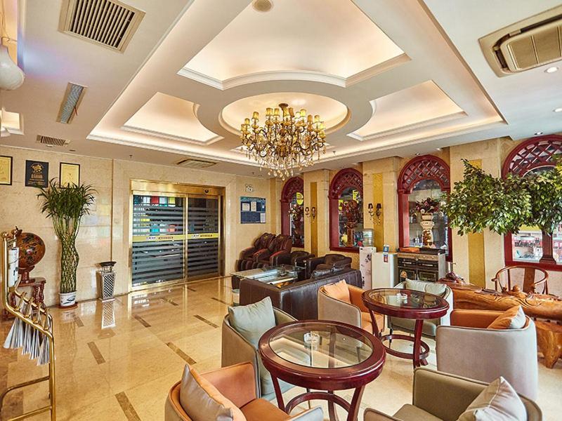 Vienna Hotel Nanyang People Road Екстер'єр фото